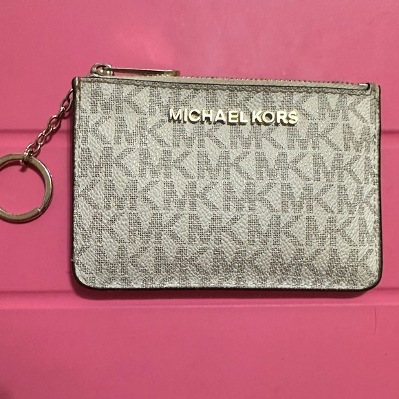 Michael Kors card holder with coin pouch and key ring - Picture 1 of 4